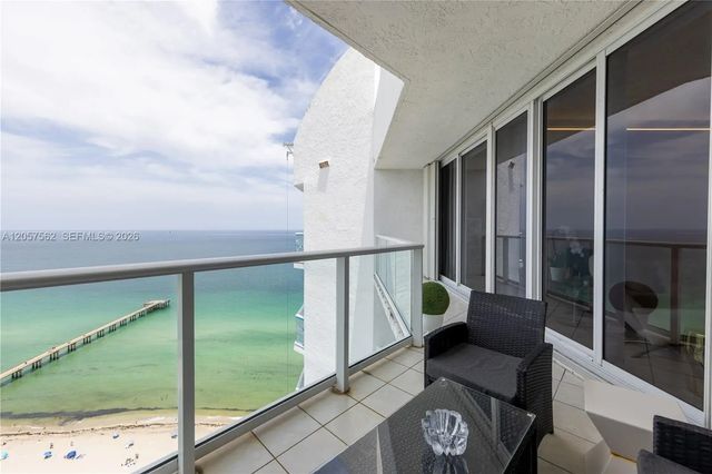 4 of 31 - 16445 Collins Avenue #os25, Sunny Isles Beach, FL