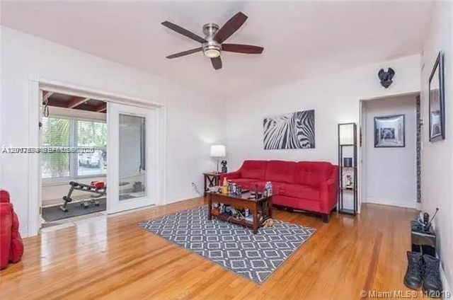 4 of 17 - 1025 Ne 17th Way, Fort Lauderdale, FL
