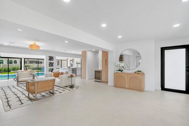 5 of 83 - 2708 Ne 1st Avenue, Wilton Manors, FL