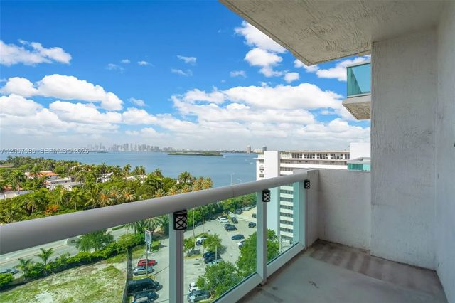 3 of 35 - 7900 Harbor Island Drive #1126, North Bay Village, FL