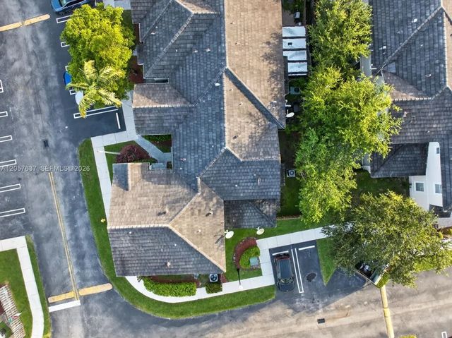 2 of 44 - 152 Se 29th Avenue #9, Homestead, FL