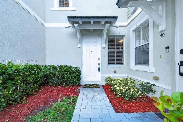 3 of 44 - 152 Se 29th Avenue #9, Homestead, FL