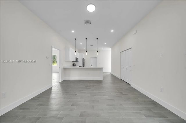 3 of 13 - 707 Randall Avenue, , FL
