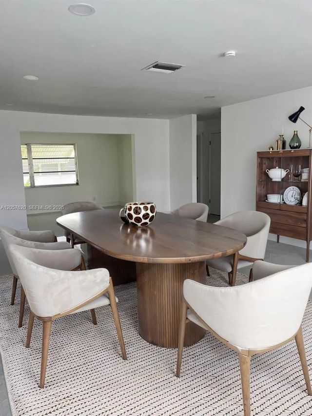 4 of 35 - 1832 Sw 17th Street, Boynton Beach, FL
