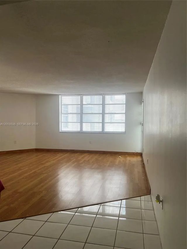 4 of 16 - 2750 Ne 183rd Street #807, Aventura, FL