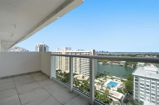 3 of 23 - 5601 Collins Avenue #1723, Miami Beach, FL