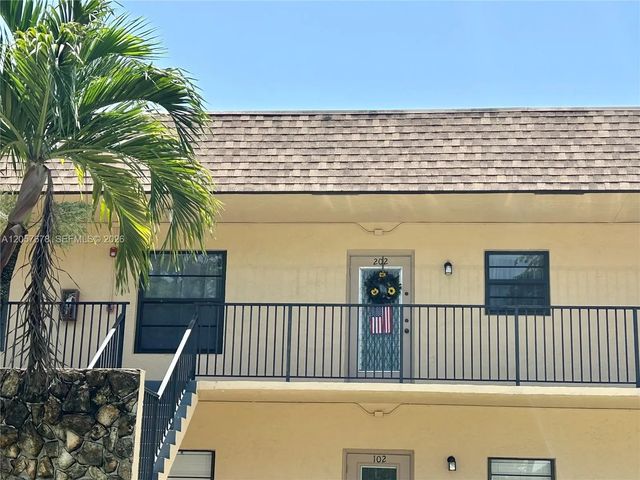 3 of 29 - 200 Gate Road #202, Hollywood, FL