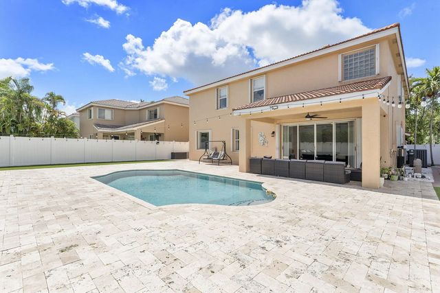 4 of 48 - 16223 Sw 15th Street, Pembroke Pines, FL