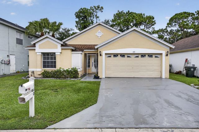120 Paddock Lane, Greenacres