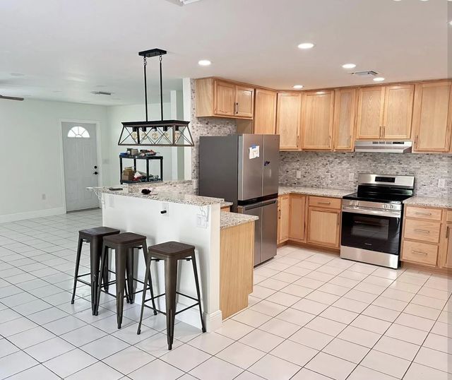 3 of 9 - 117 Yacht View Lane, Fort Pierce, FL