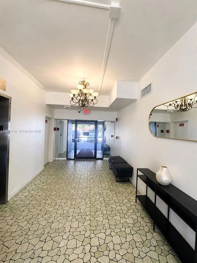 1465 Ne 123rd Street #609, North Miami
