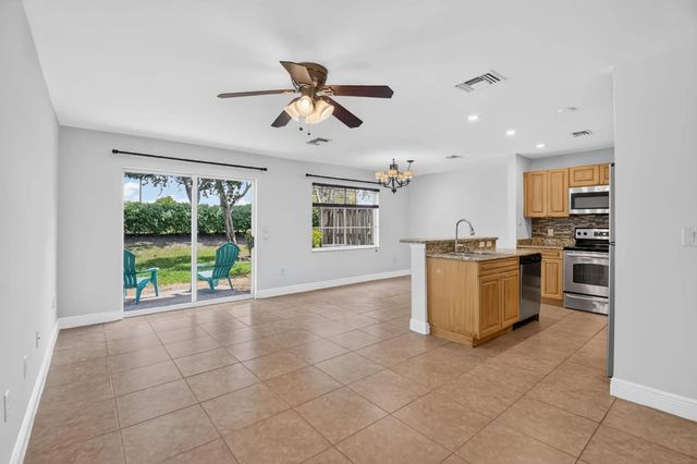 5 of 44 - 6691 Old Farm Trail, Boynton Beach, FL