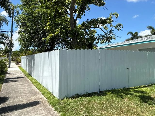 4 of 21 - 3410 Sw 17th Street, Fort Lauderdale, FL