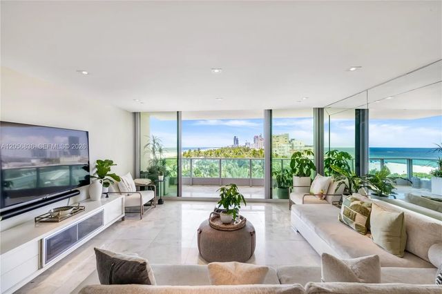 3 of 46 - 1455 Ocean Drive #703, Miami Beach, FL