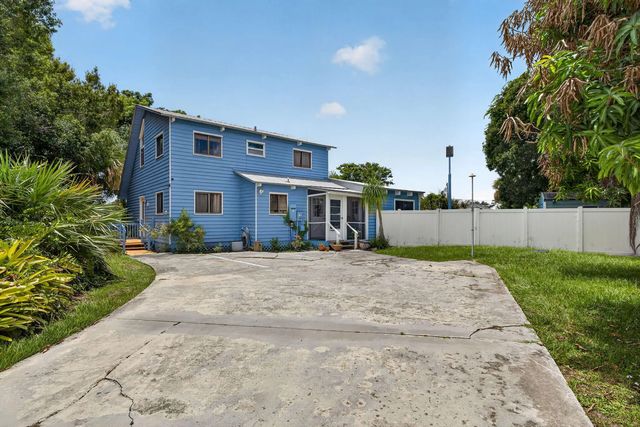 3 of 47 - 5707 Spruce Drive, Fort Pierce, FL