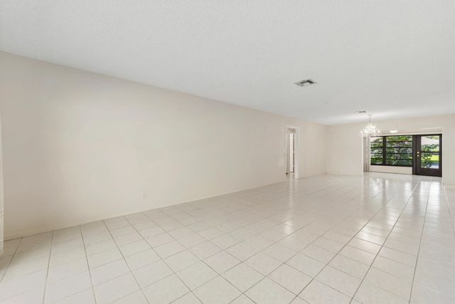3 of 29 - 4675 Robinwood Circle #a, Boynton Beach, FL