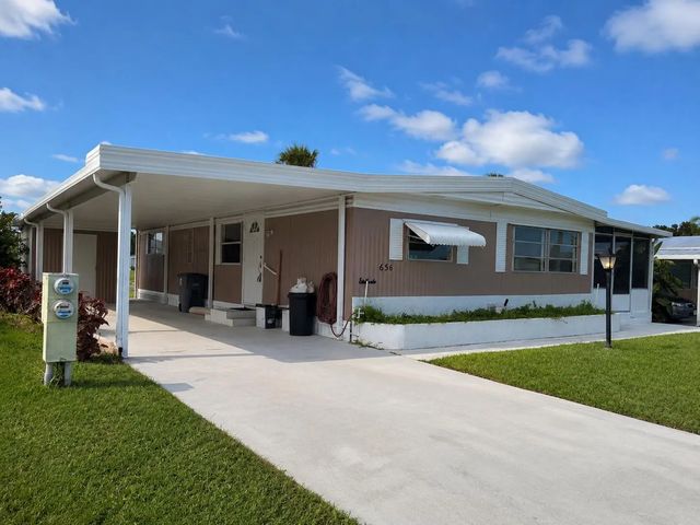 2 of 17 - 656 Sun Ray Court, Boynton Beach, FL