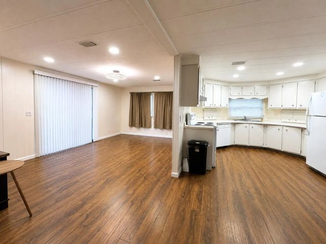 4 of 17 - 656 Sun Ray Court, Boynton Beach, FL