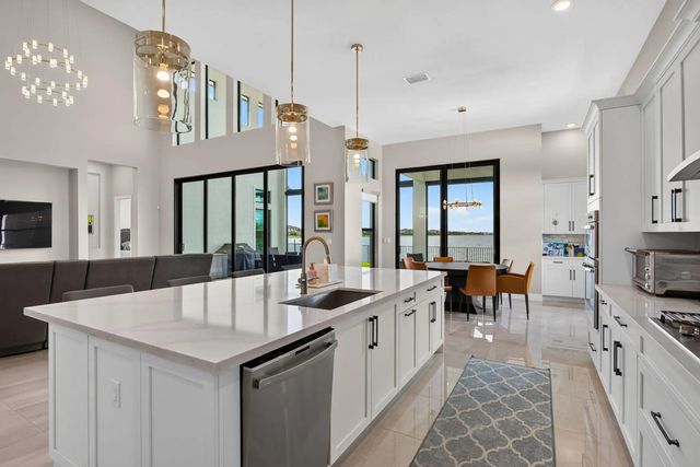 4 of 65 - 12450 N Parkland Bay Trail, Parkland, FL