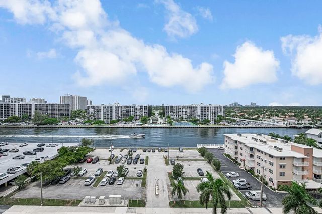 3 of 61 - 2751 S Ocean Drive #1008, Hollywood, FL