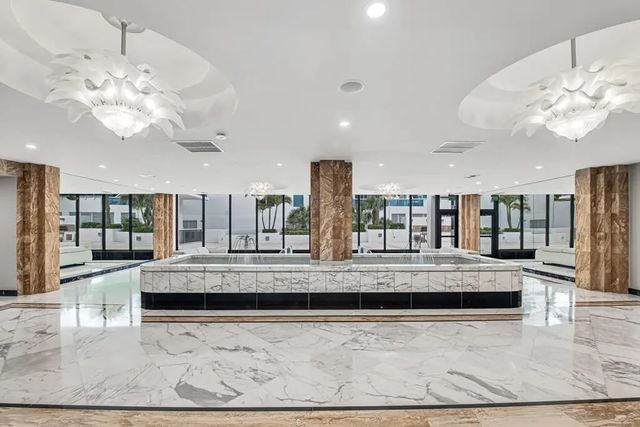 5 of 61 - 2751 S Ocean Drive #1008, Hollywood, FL