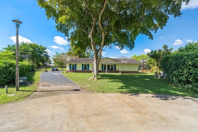 2 of 48 - 3671 Nw 98th Terrace, Coral Springs, FL
