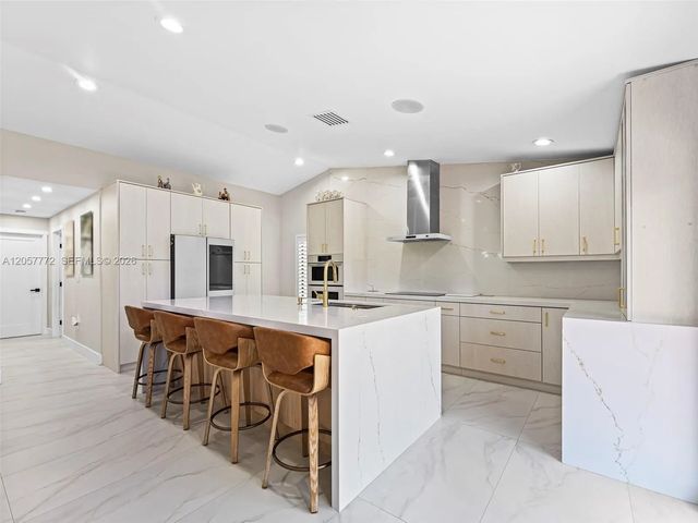 3 of 52 - 600 Fairfax Avenue, Davie, FL