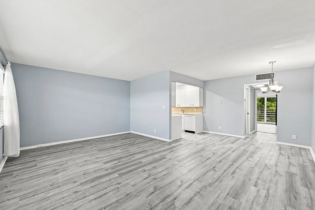 3 of 27 - 2404 Antigua Circle #g4, Coconut Creek, FL