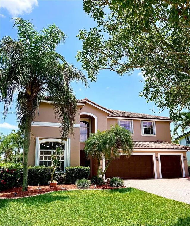 340 Sw 167th Avenue, Pembroke Pines