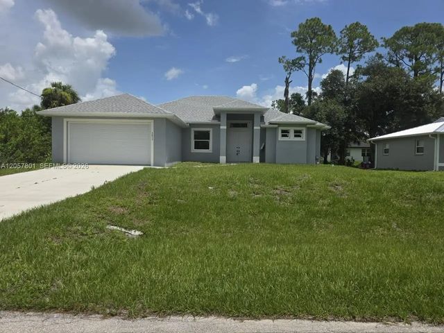 3 of 27 - 3852 Hopevale Street, Fort Myers, FL