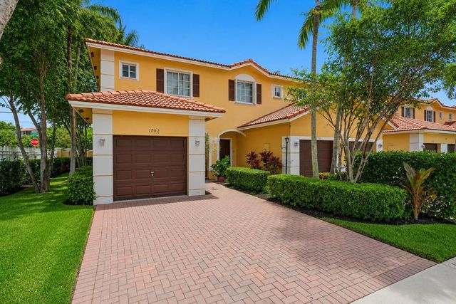 1702 Sw 81st Terrace, North Lauderdale
