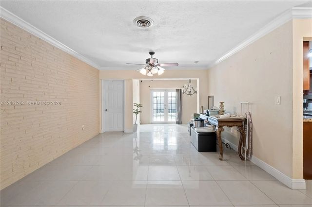 5 of 18 - 3821 E Lake Terrace, Miramar, FL