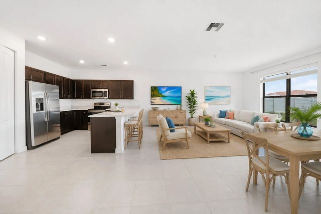 4 of 37 - 2004 Sugar Maple Drive, Riviera Beach, FL