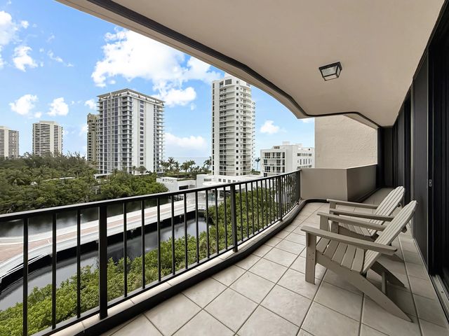 4200 N Ocean Drive #2-705, Singer Island