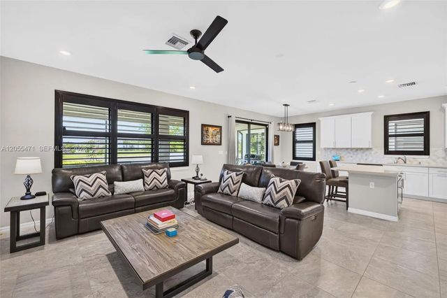 3 of 98 - 4460 Gramercy Drive, Oakland Park, FL