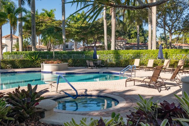 3 of 49 - 7691 Cardinal Court, West Palm Beach, FL