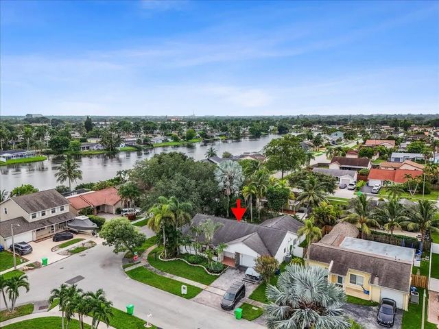 3 of 30 - 11650 Nw 39th Place, Sunrise, FL