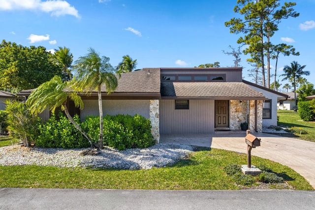 7811 Beechfern Circle #26, Tamarac