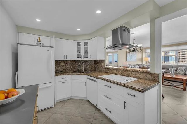 3 of 25 - 3233 Ne 34th Street #1112a, Fort Lauderdale, FL