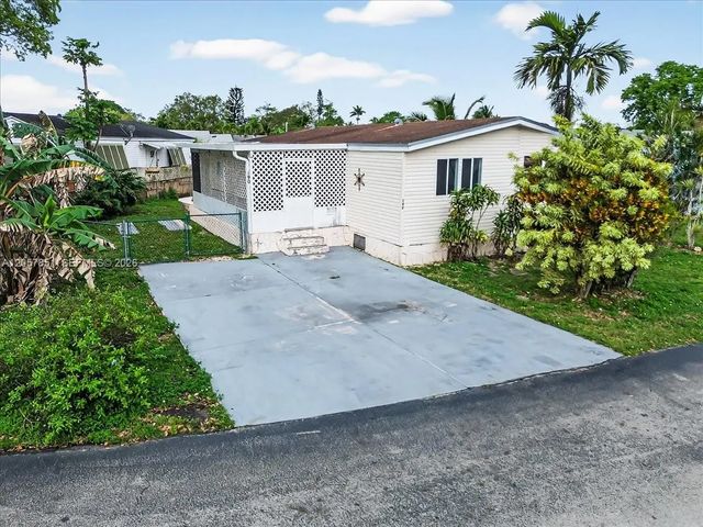35250 Sw 177th Court #190, Homestead