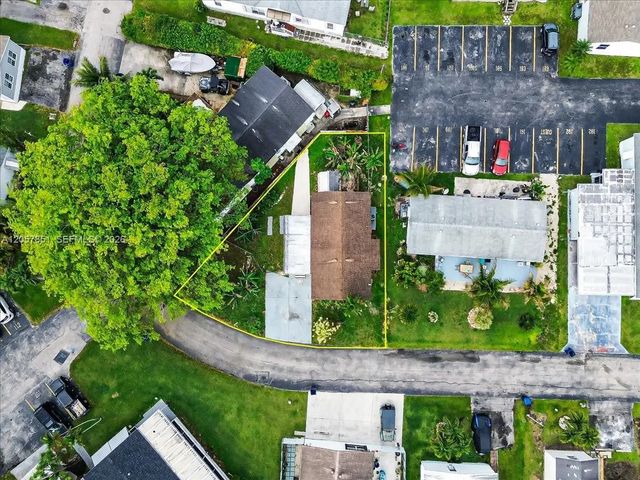 2 of 51 - 35250 Sw 177th Court #190, Homestead, FL