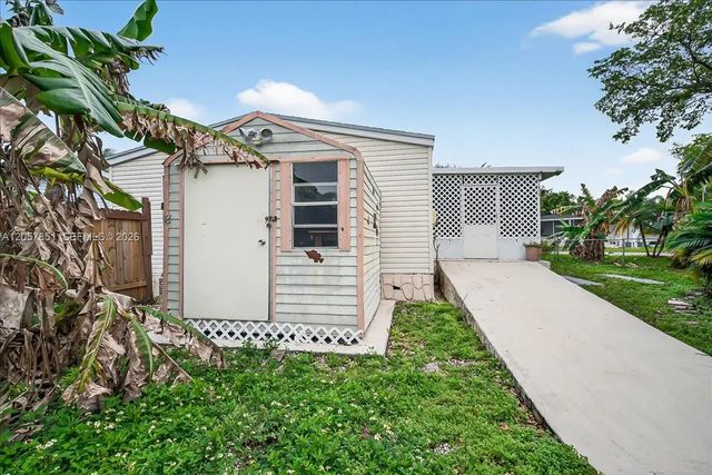 4 of 51 - 35250 Sw 177th Court #190, Homestead, FL