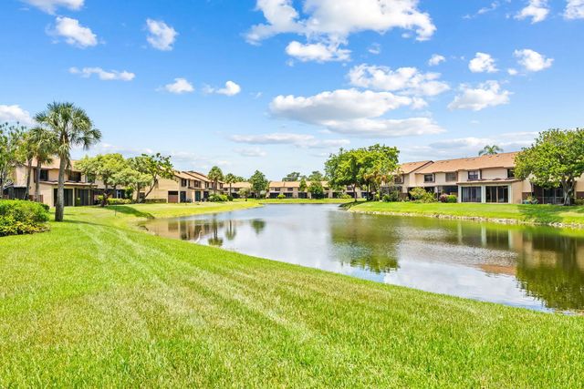 2 of 23 - 3952 Cocoplum Circle #3646, Coconut Creek, FL