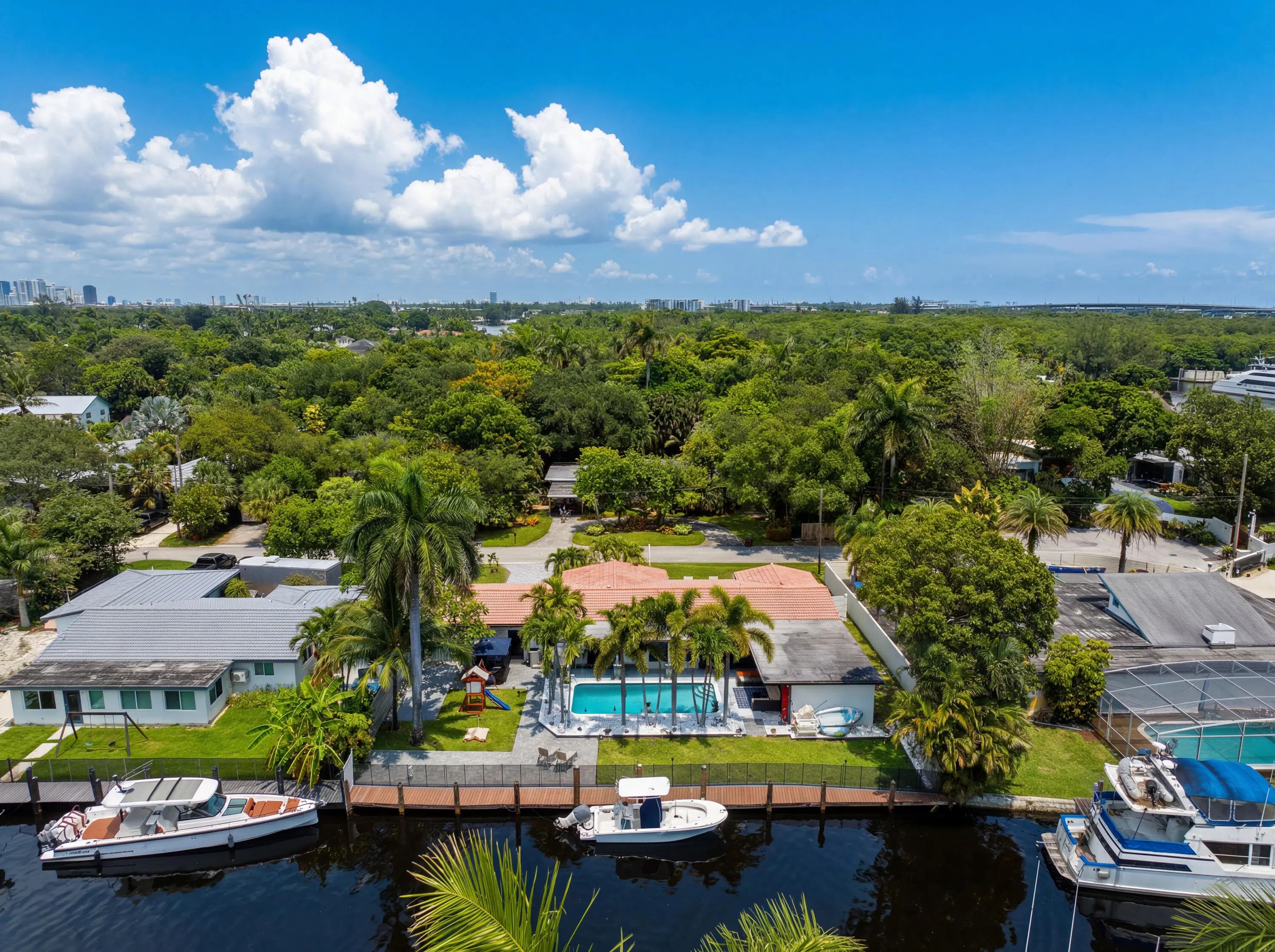 2587 Sw 30th Avenue, Fort Lauderdale