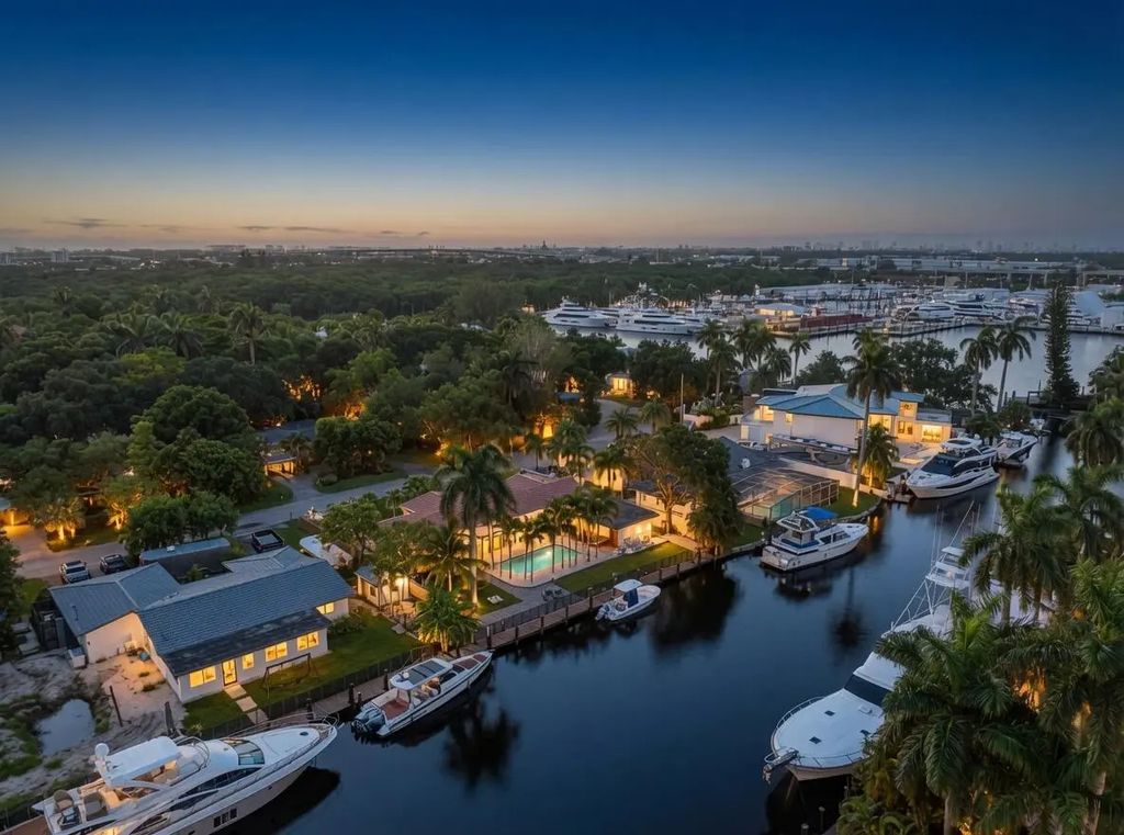 2587 Sw 30th Avenue, Fort Lauderdale