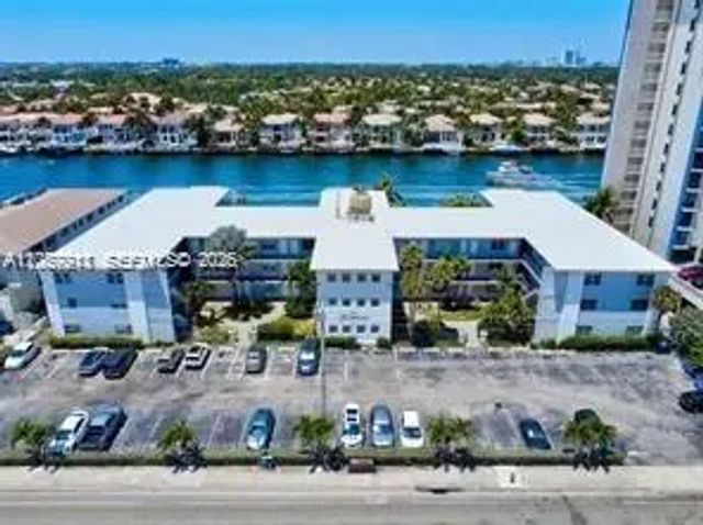 2200 S Ocean Drive #n114, Hollywood