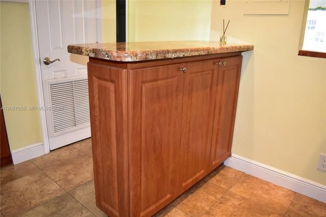 4 of 42 - 8901 Sunrise Lakes Boulevard #211, Sunrise, FL