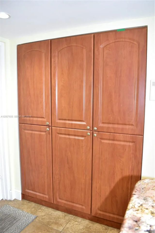 5 of 42 - 8901 Sunrise Lakes Boulevard #211, Sunrise, FL