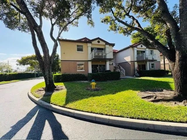 3 of 11 - 11216 Sw 12th Street #104, Pembroke Pines, FL