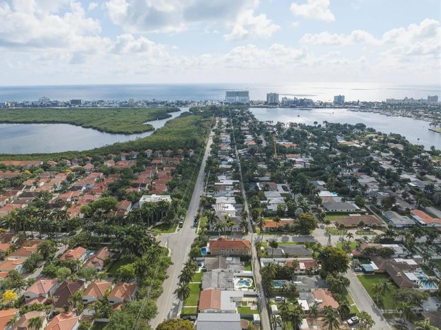 4 of 20 - 1114 Johnson Street, Hollywood, FL